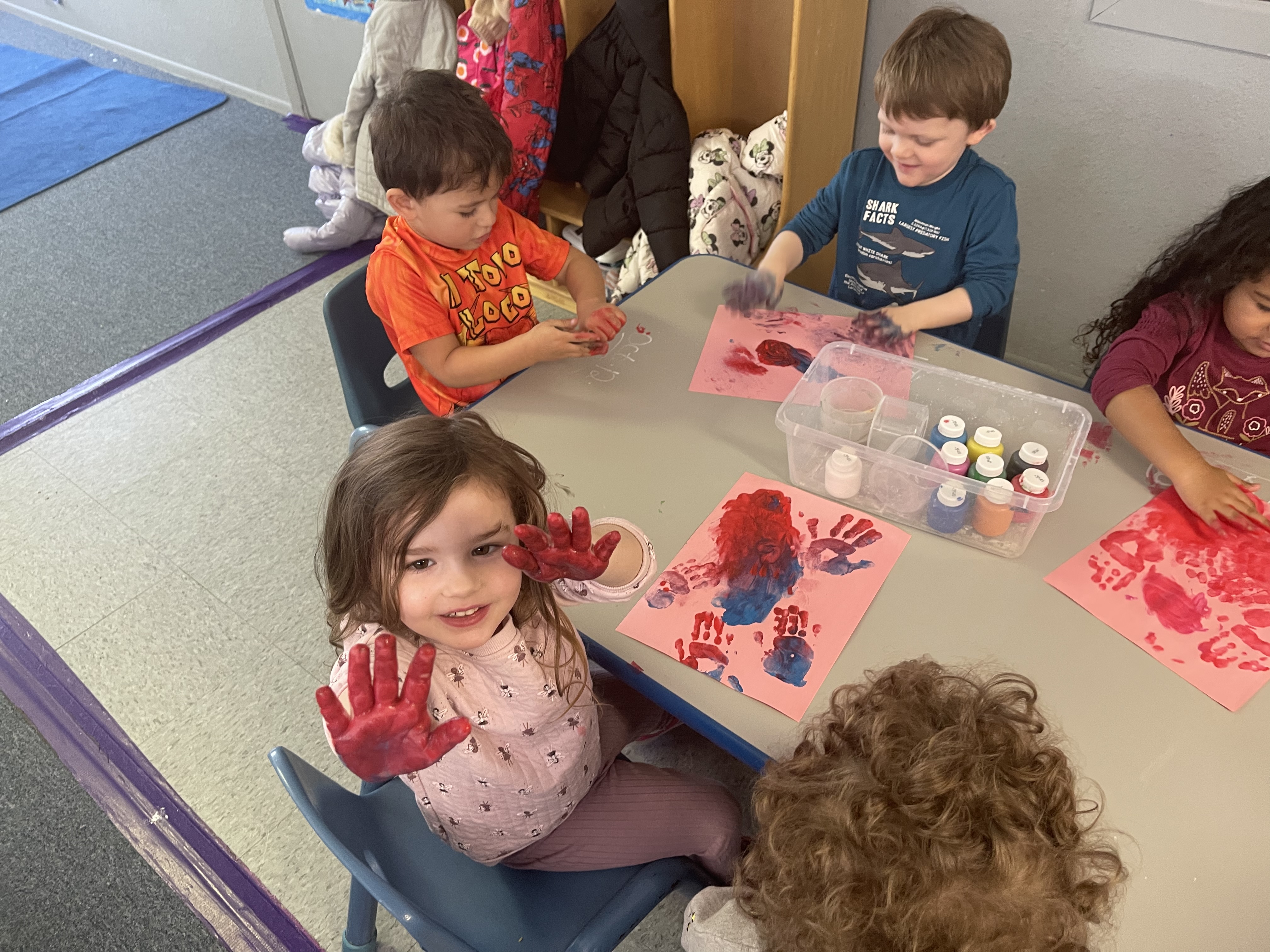 Preschoolers doing art project